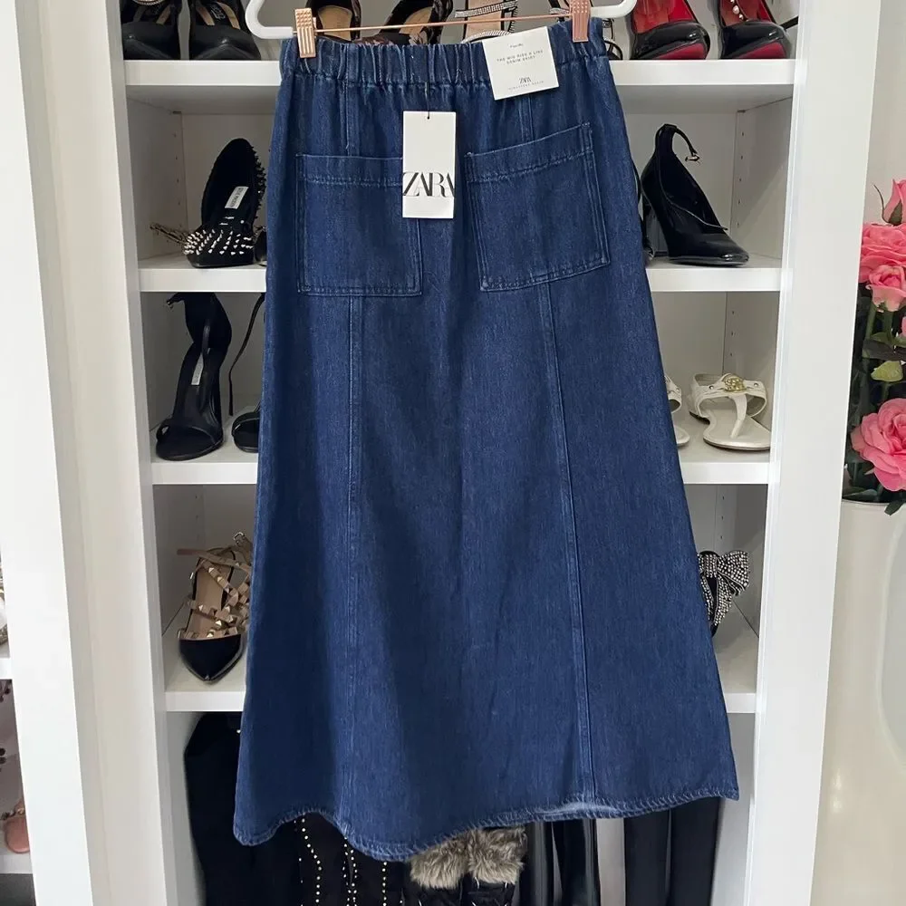 NWT ZARA Classic Blue Denim Skirt Size XS